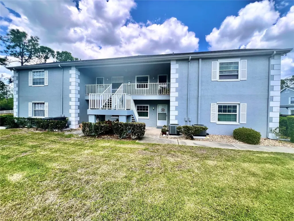 12041 Hoosier Court Hudson FL 34667