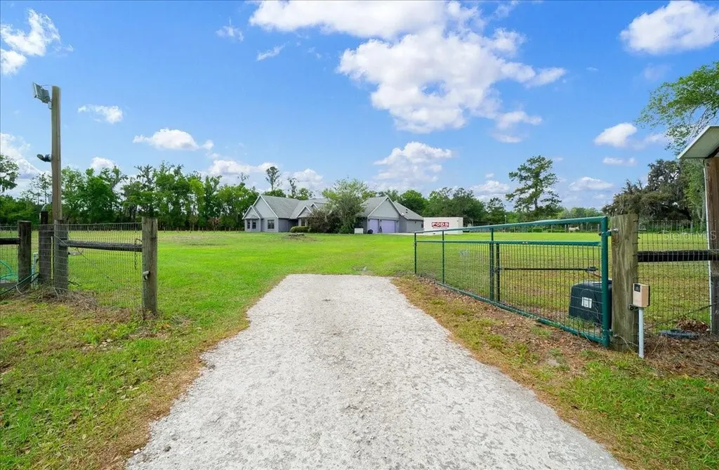 13456 W Highway 318 Williston FL 32696