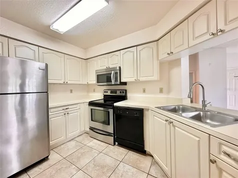 2550 N Alafaya Trail Orlando FL 32826