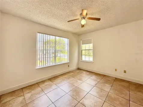 2550 N Alafaya Trail Orlando FL 32826