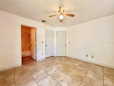 2550 N Alafaya Trail Orlando FL 32826