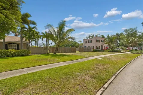 603 Casabella Drive Bradenton FL 34209