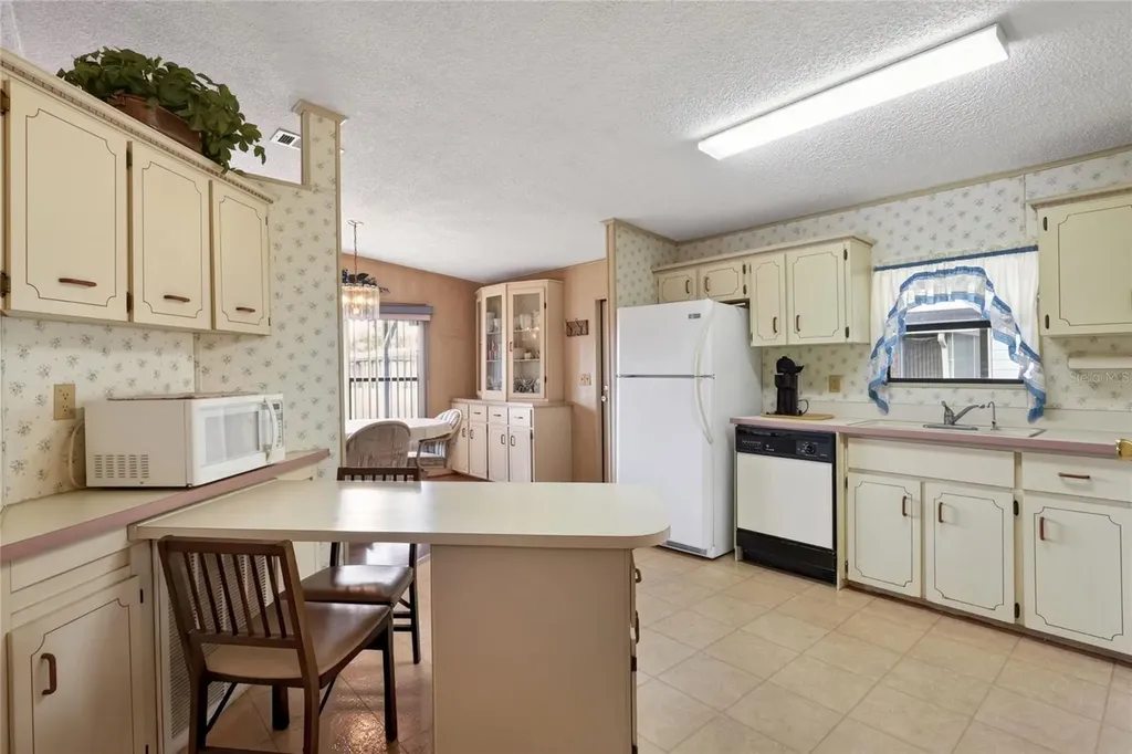 6473 Peppertree Path NE Winter Haven FL 33881