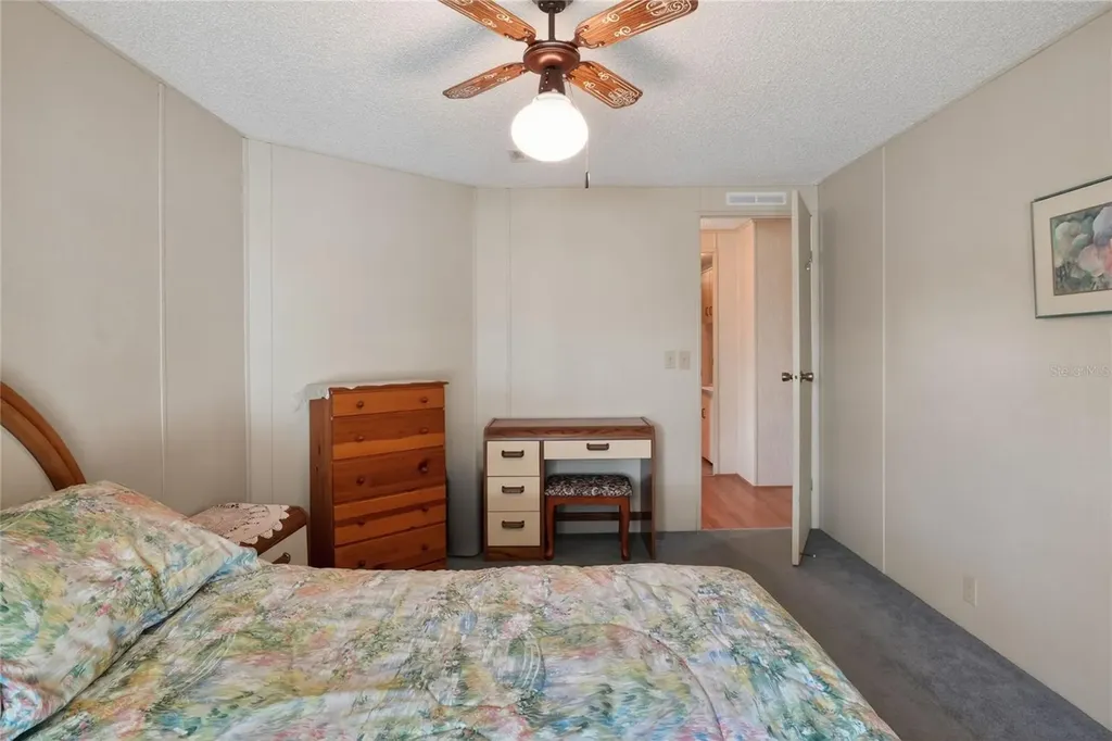 6473 Peppertree Path NE Winter Haven FL 33881