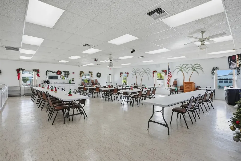 6473 Peppertree Path NE Winter Haven FL 33881