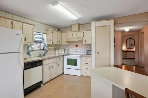 6473 Peppertree Path NE Winter Haven FL 33881
