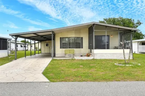6473 Peppertree Path NE Winter Haven FL 33881