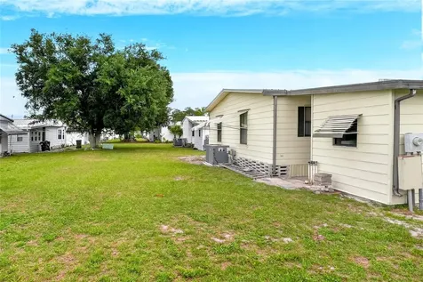 6473 Peppertree Path NE Winter Haven FL 33881