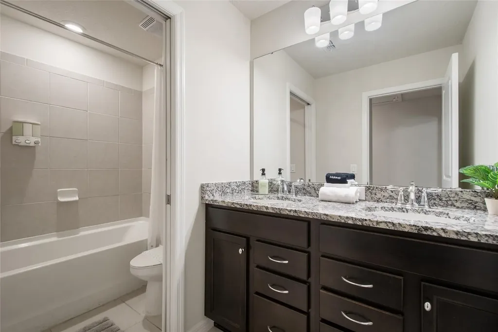 4361 Lana Avenue Davenport FL 33897
