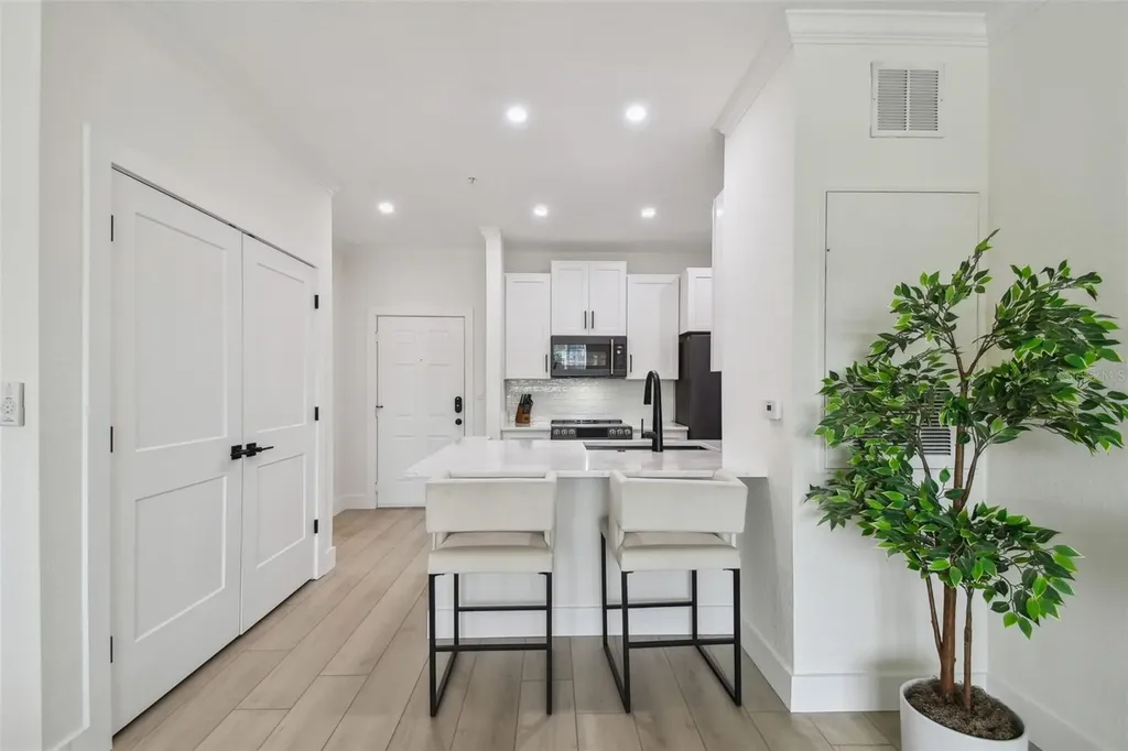 5000 Culbreath Key Way Tampa FL 33611