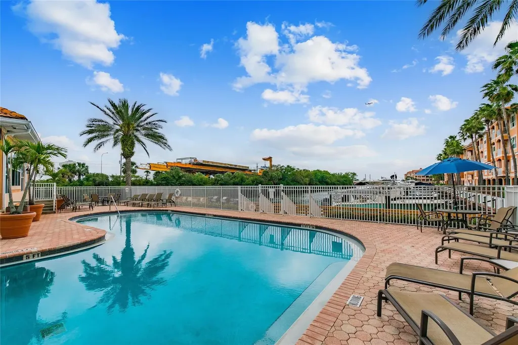5000 Culbreath Key Way Tampa FL 33611