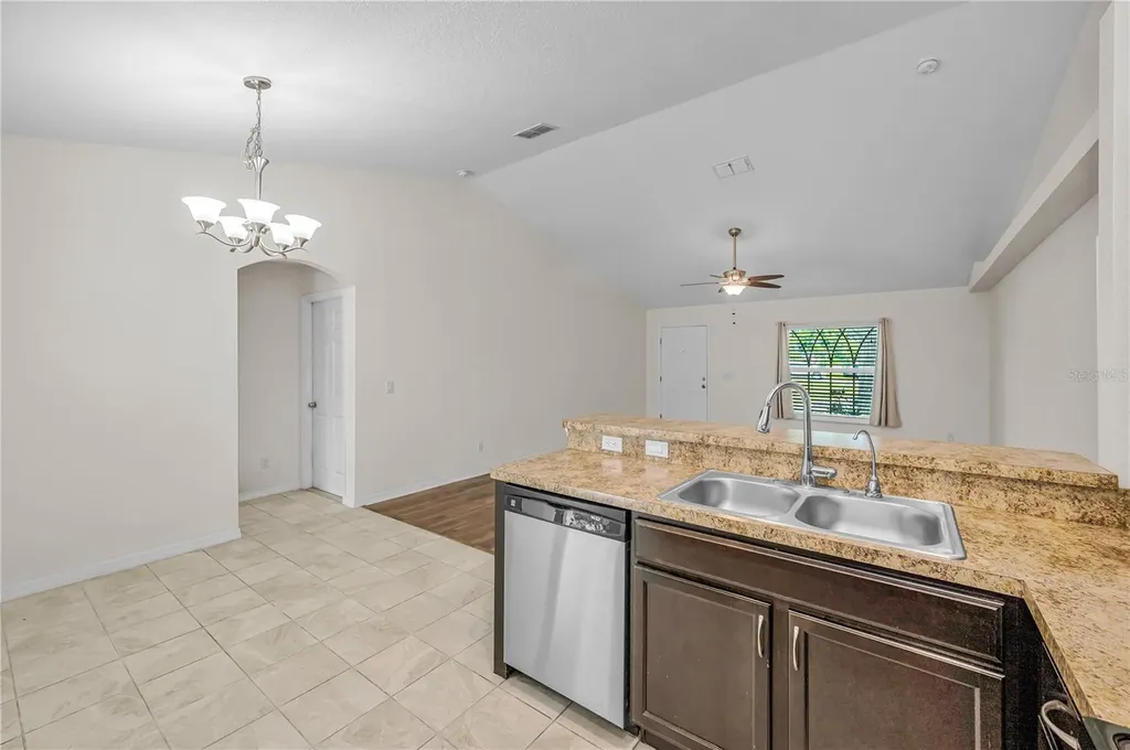 6906 297th Avenue N Clearwater FL 33761