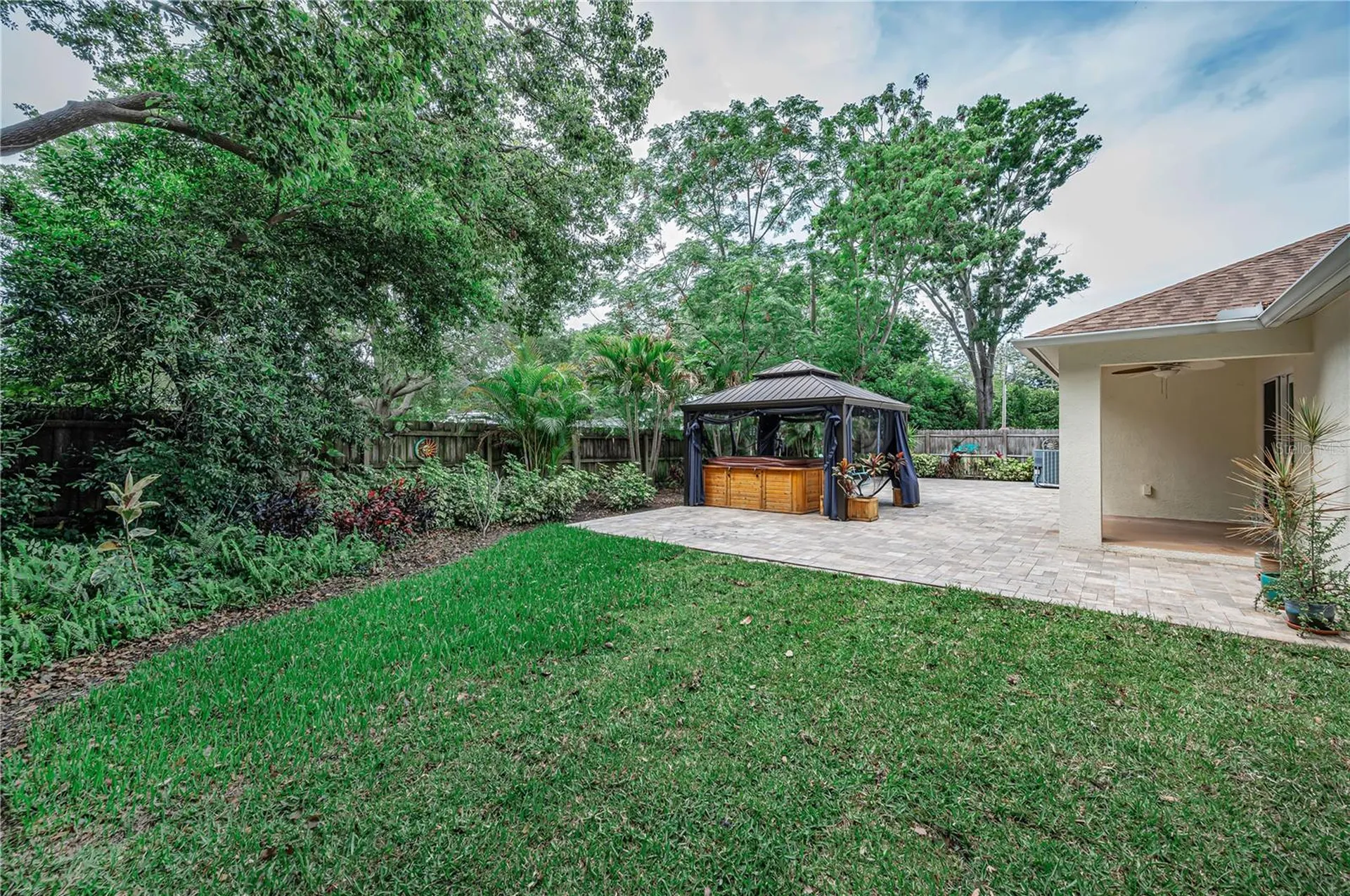 6906 297th Avenue N Clearwater FL 33761