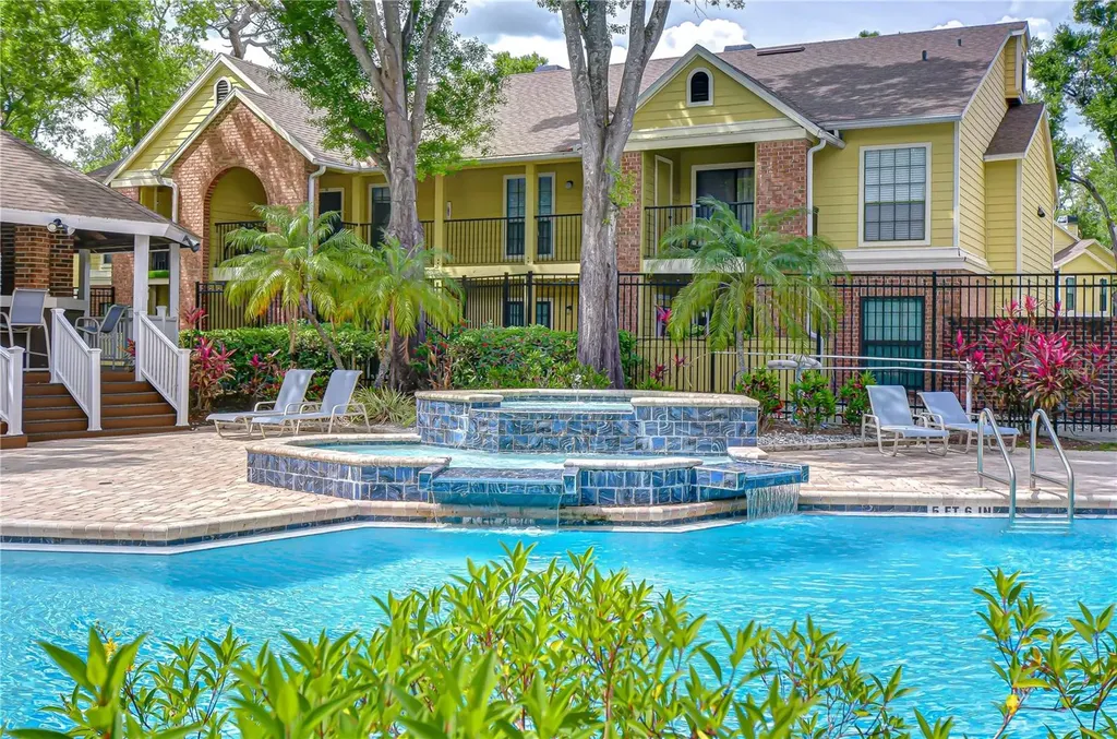 8723 Fancy Finch Drive Tampa FL 33614