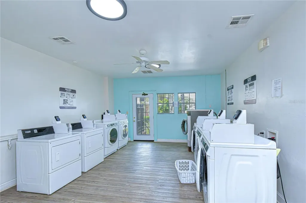 8723 Fancy Finch Drive Tampa FL 33614