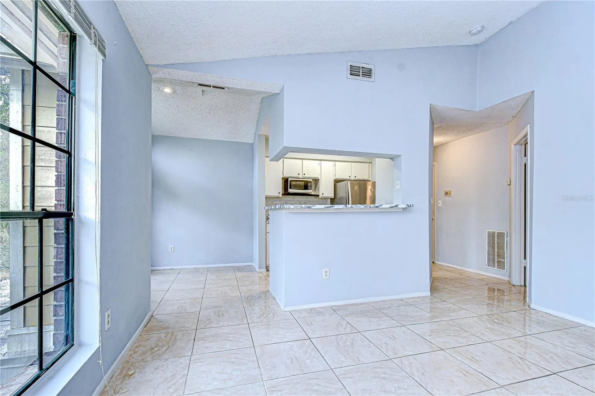 8723 Fancy Finch Drive Tampa FL 33614