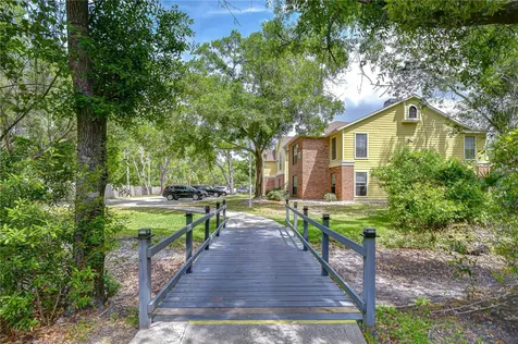 8723 Fancy Finch Drive Tampa FL 33614