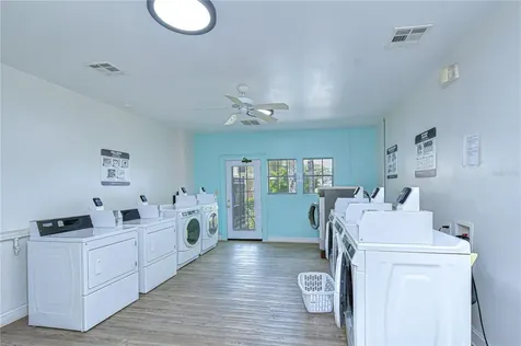 8723 Fancy Finch Drive Tampa FL 33614