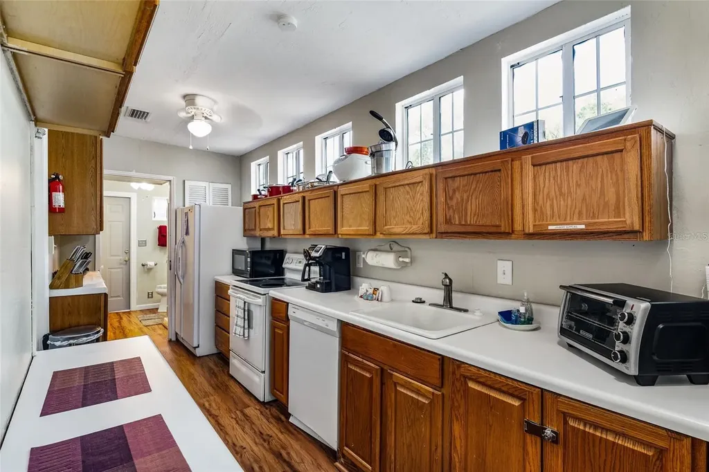 1203 NW 12th Avenue Gainesville FL 32601