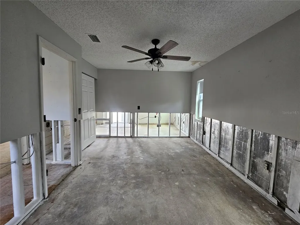 75 Virginia Court Englewood FL 34223