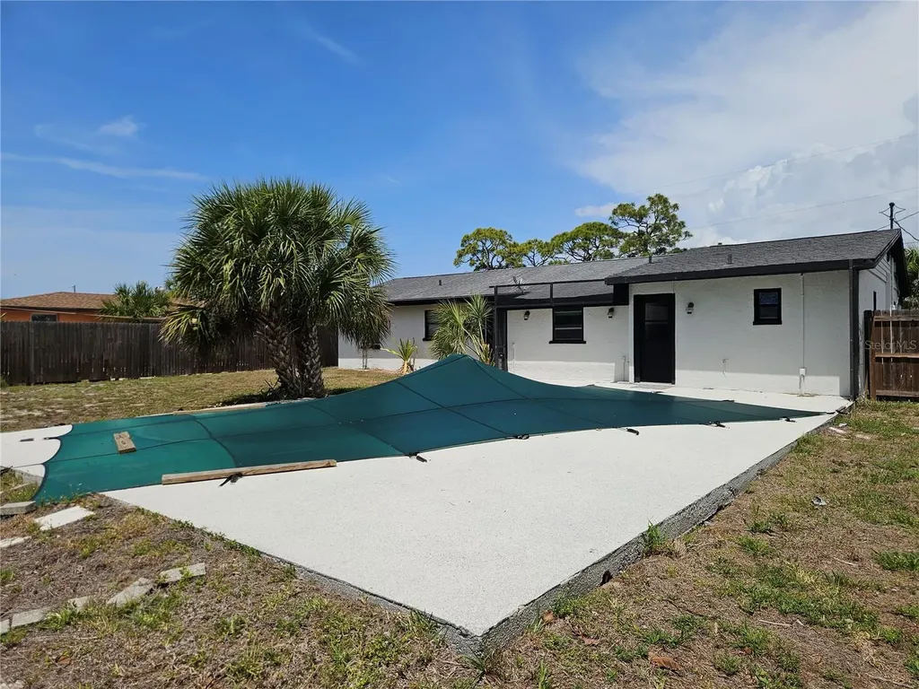 75 Virginia Court Englewood FL 34223