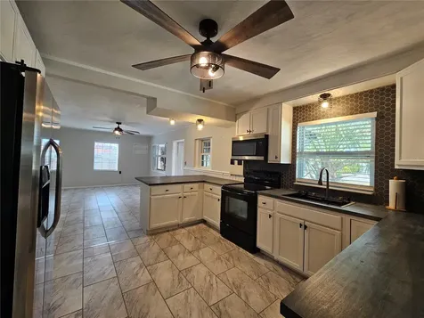 75 Virginia Court Englewood FL 34223