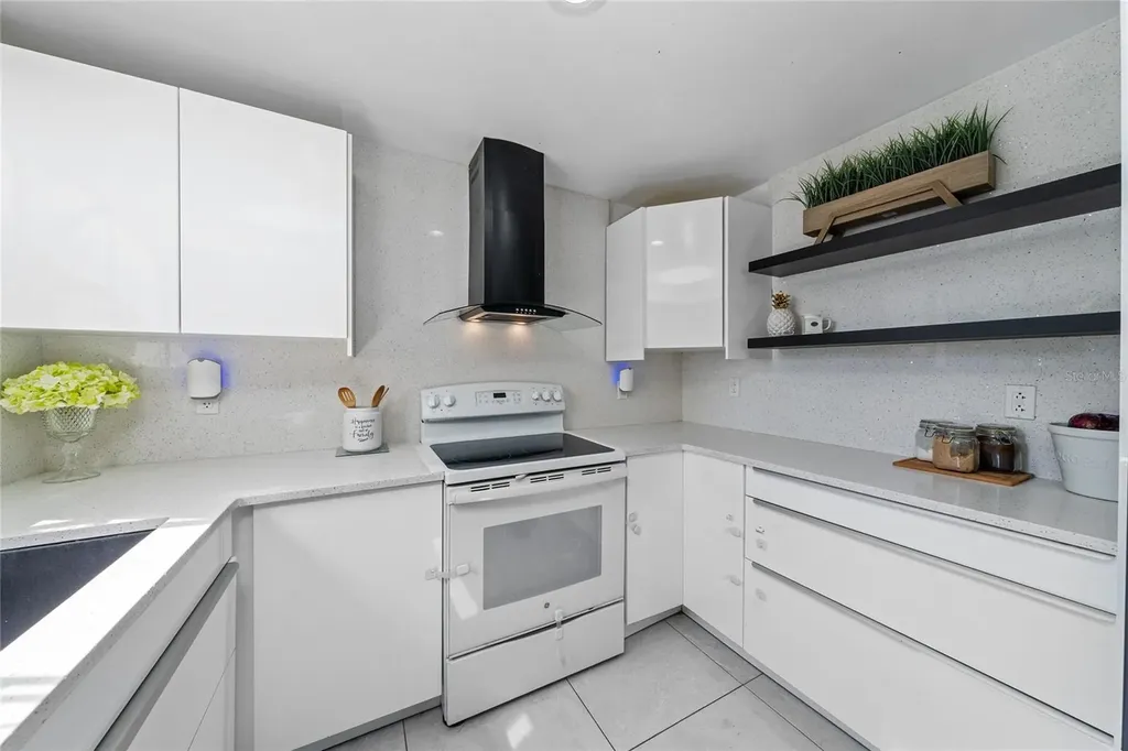 211 S Shadow Bay Drive Orlando FL 32825
