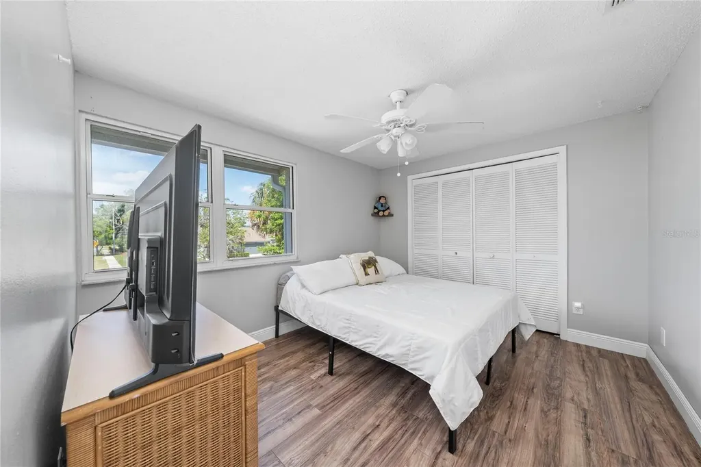 211 S Shadow Bay Drive Orlando FL 32825