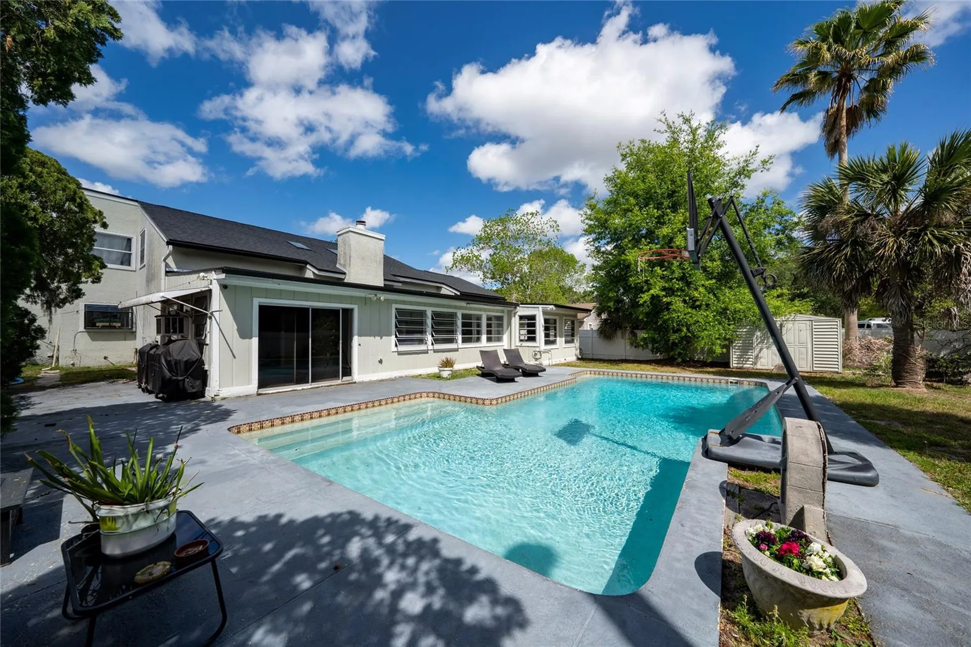 211 S Shadow Bay Drive Orlando FL 32825