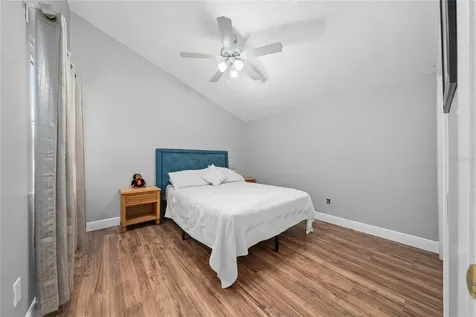 211 S Shadow Bay Drive Orlando FL 32825