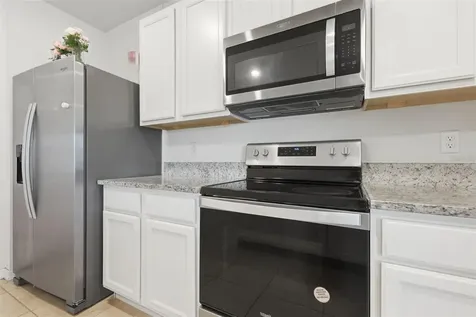11308 Amber Ridge Drive Zellwood FL 32798