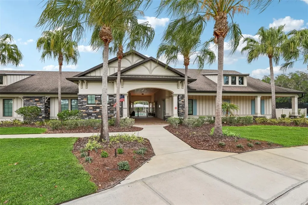 10740 Pleasant Knoll Drive Tampa FL 33647
