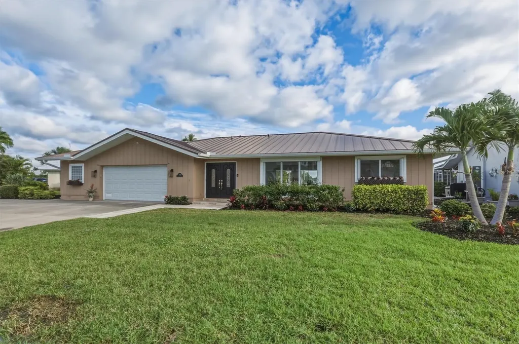 1415 Columbian Drive Punta Gorda FL 33950