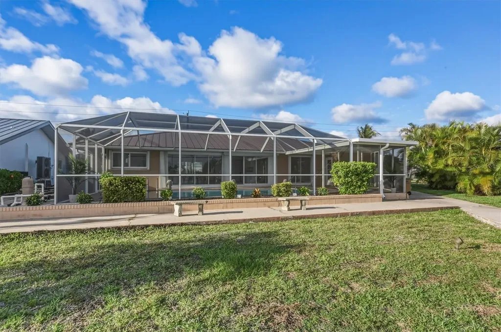1415 Columbian Drive Punta Gorda FL 33950