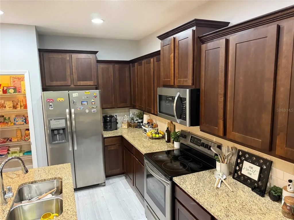 2431 Midnight Pearl Drive Sarasota FL 34240