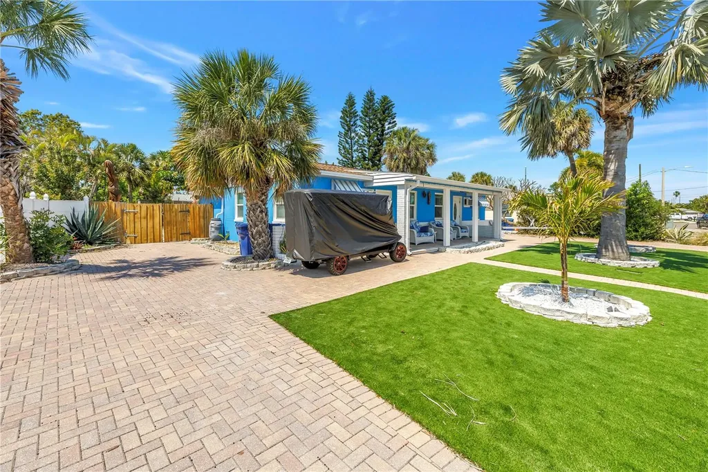 6892 Gulf Winds Drive St Pete Beach FL 33706