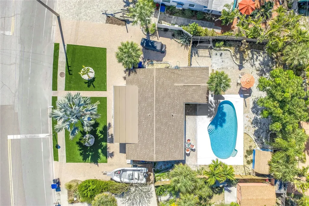 6892 Gulf Winds Drive St Pete Beach FL 33706