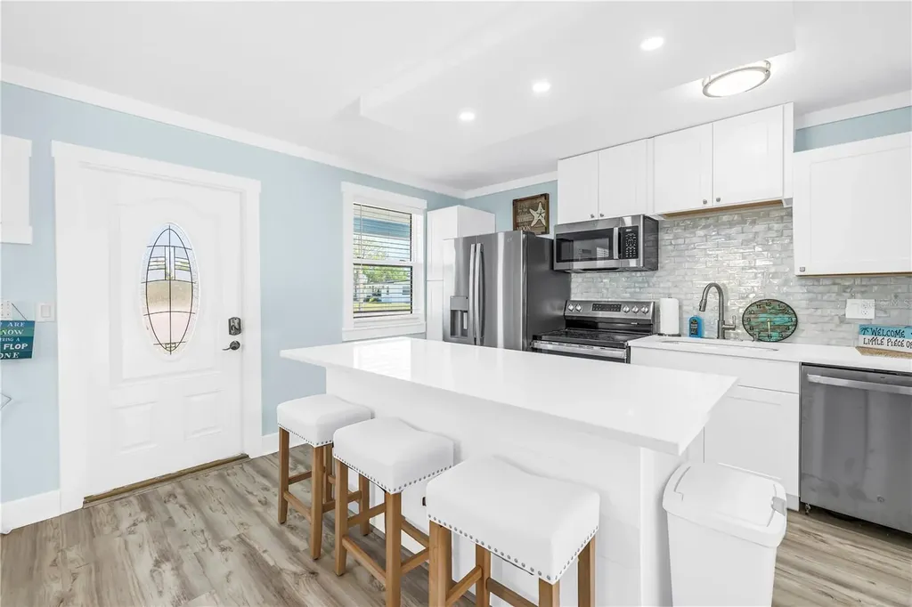 6892 Gulf Winds Drive St Pete Beach FL 33706