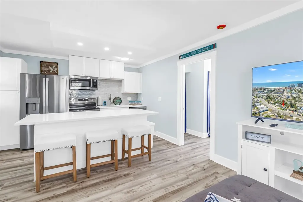6892 Gulf Winds Drive St Pete Beach FL 33706