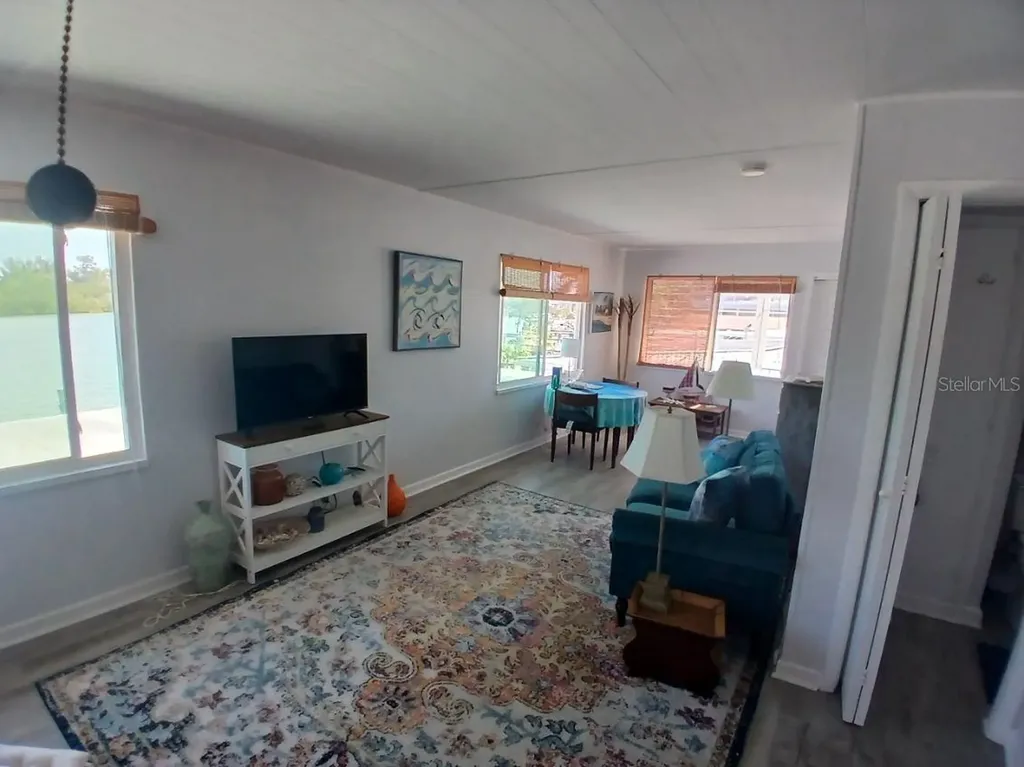 18213 Gulf Boulevard Redington Shores FL 33708