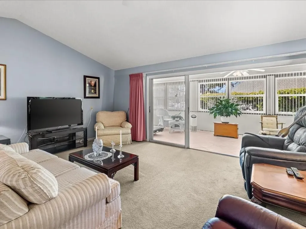 322 Falling Waters Lane Englewood FL 34223
