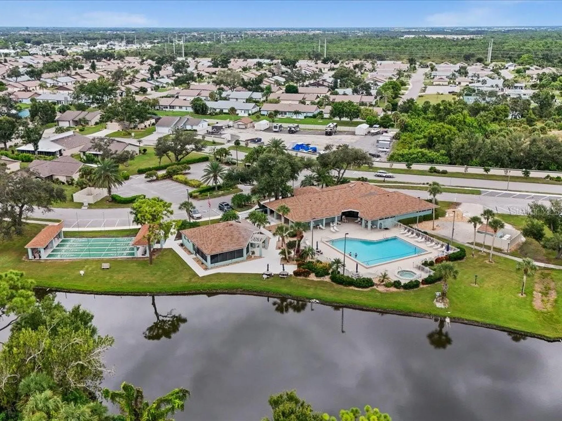 322 Falling Waters Lane Englewood FL 34223