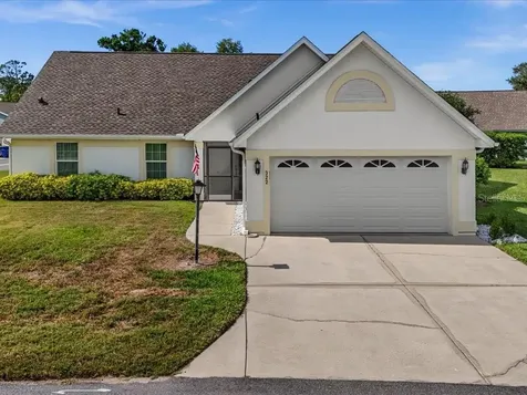 322 Falling Waters Lane Englewood FL 34223