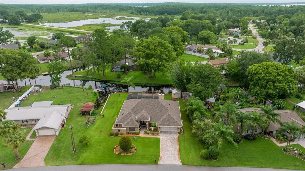 36 SE Chinica Drive Summerfield FL 34491