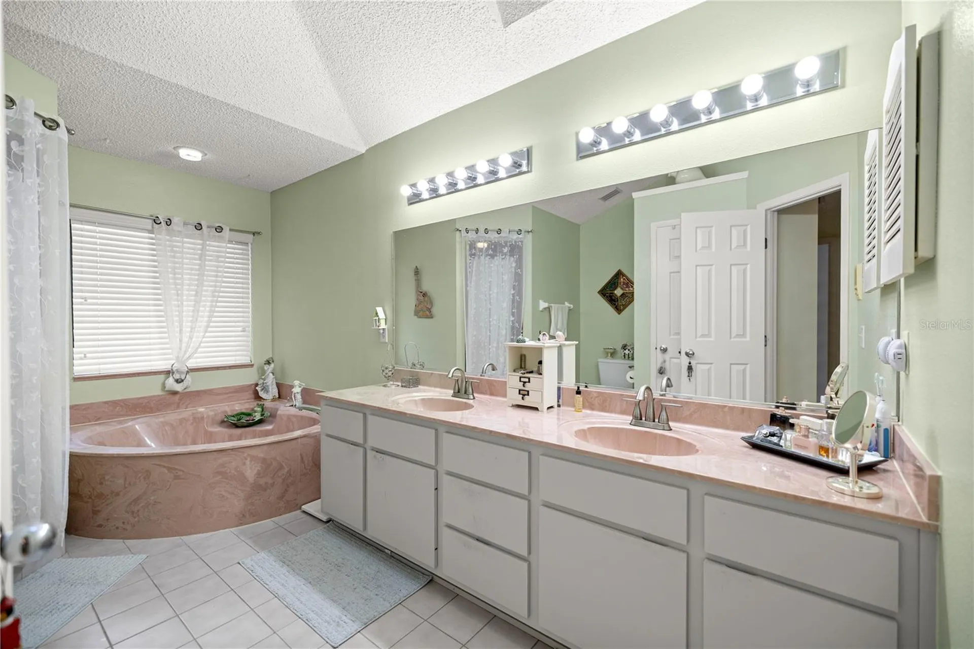 36 SE Chinica Drive Summerfield FL 34491