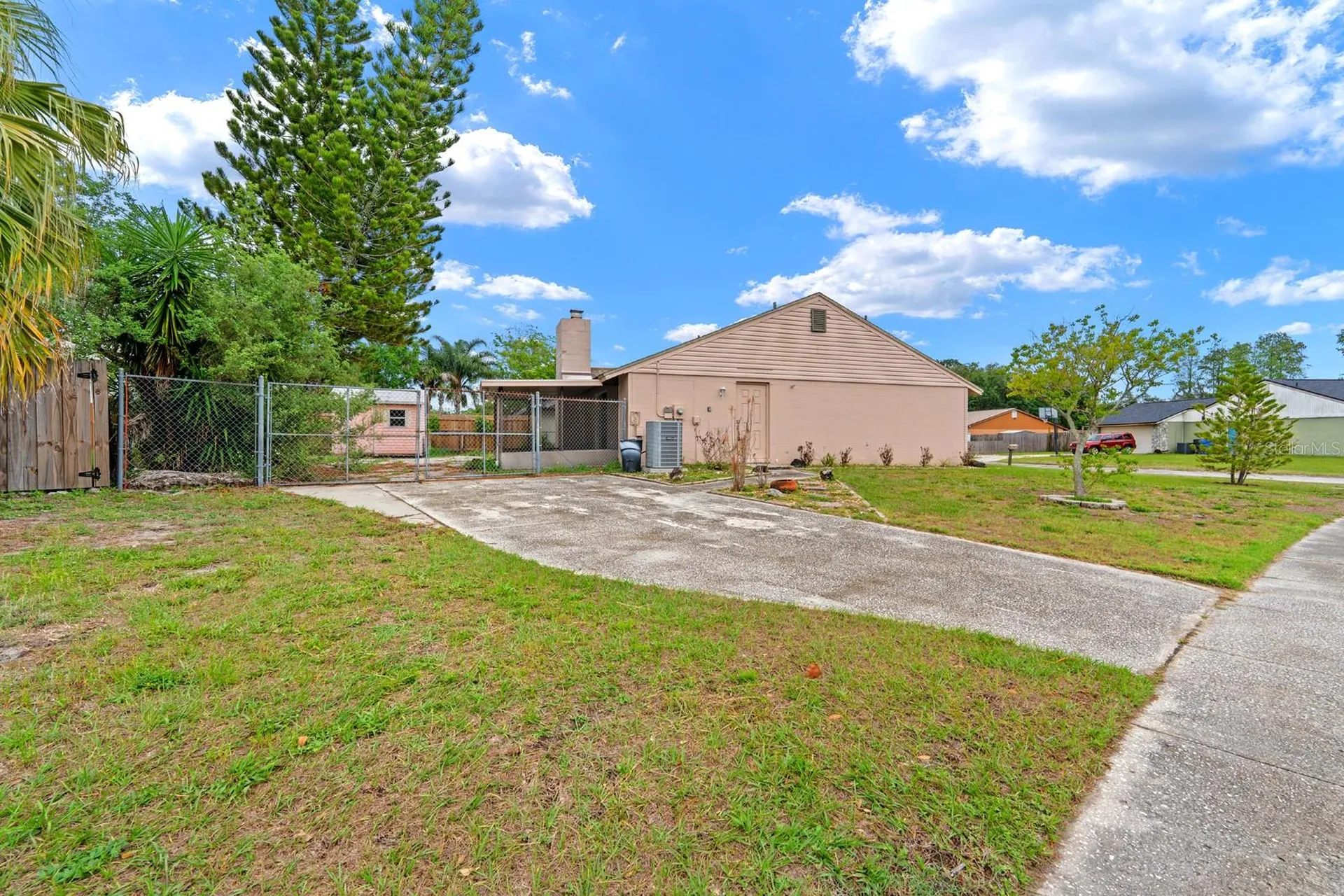 3029 Cedaridge Drive Tampa FL 33618