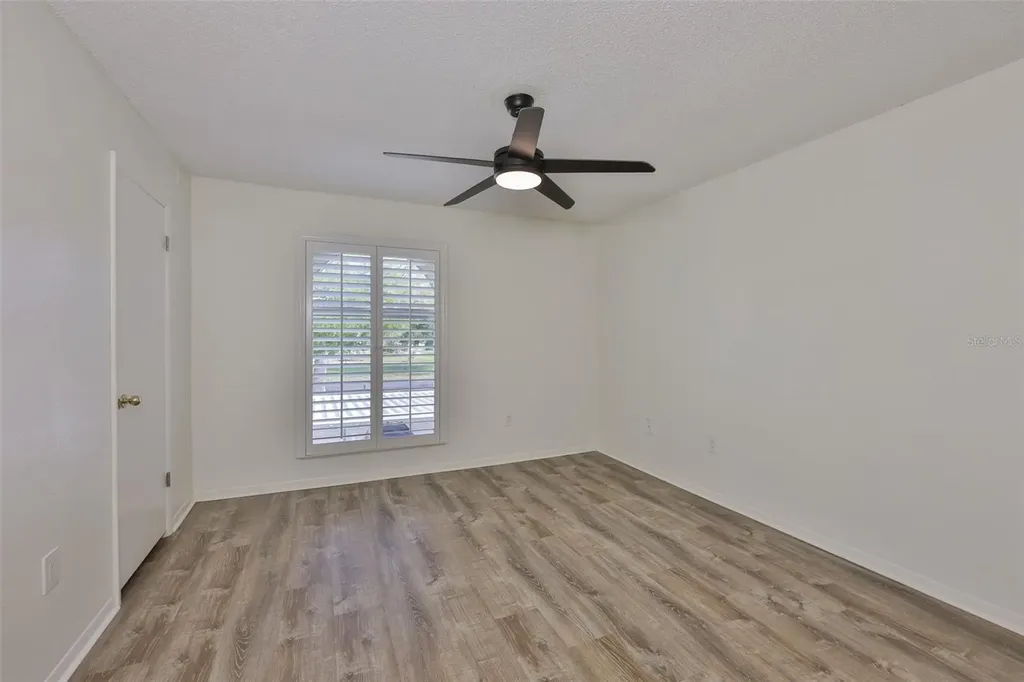 284 115th Avenue N St Petersburg FL 33716