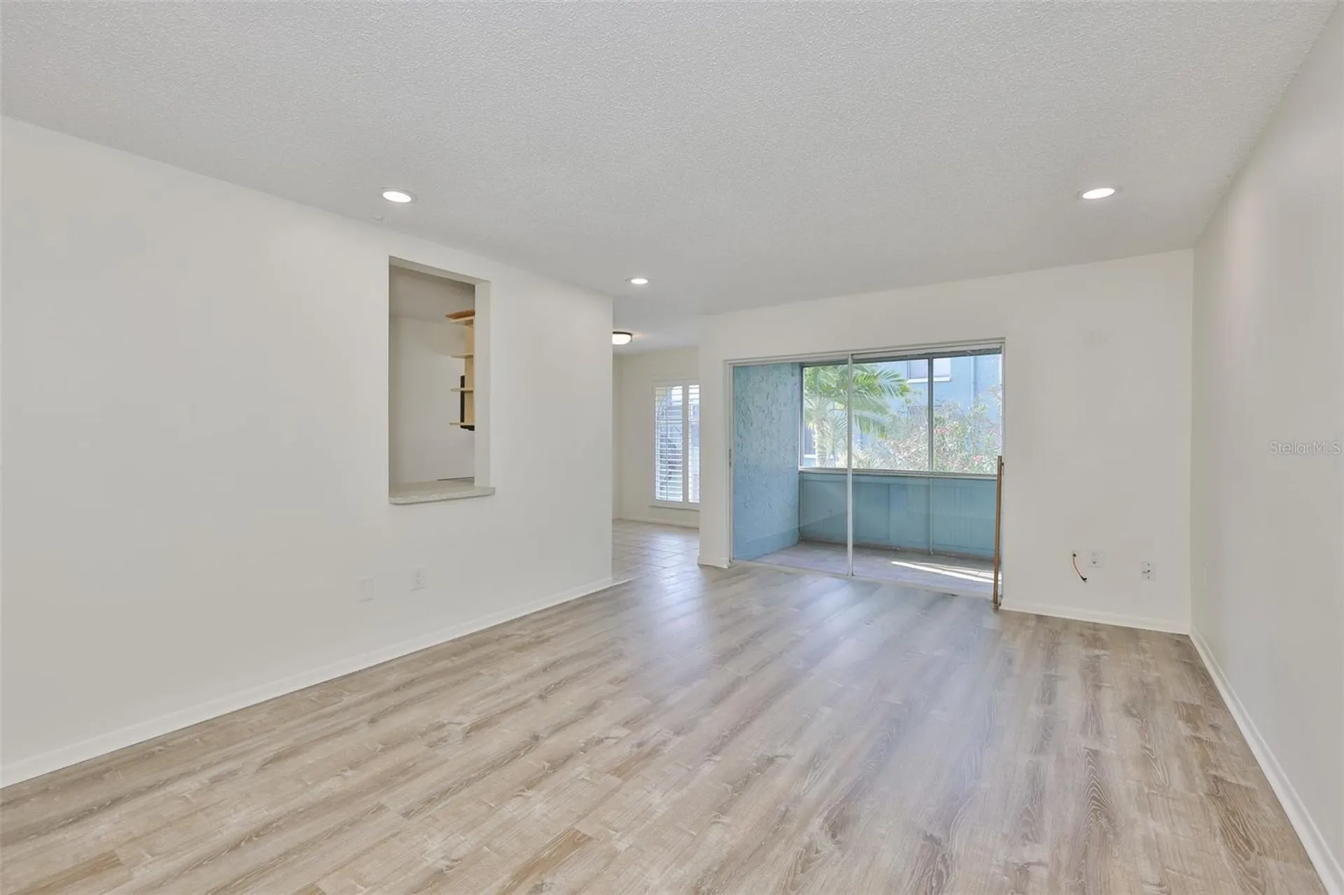 284 115th Avenue N St Petersburg FL 33716