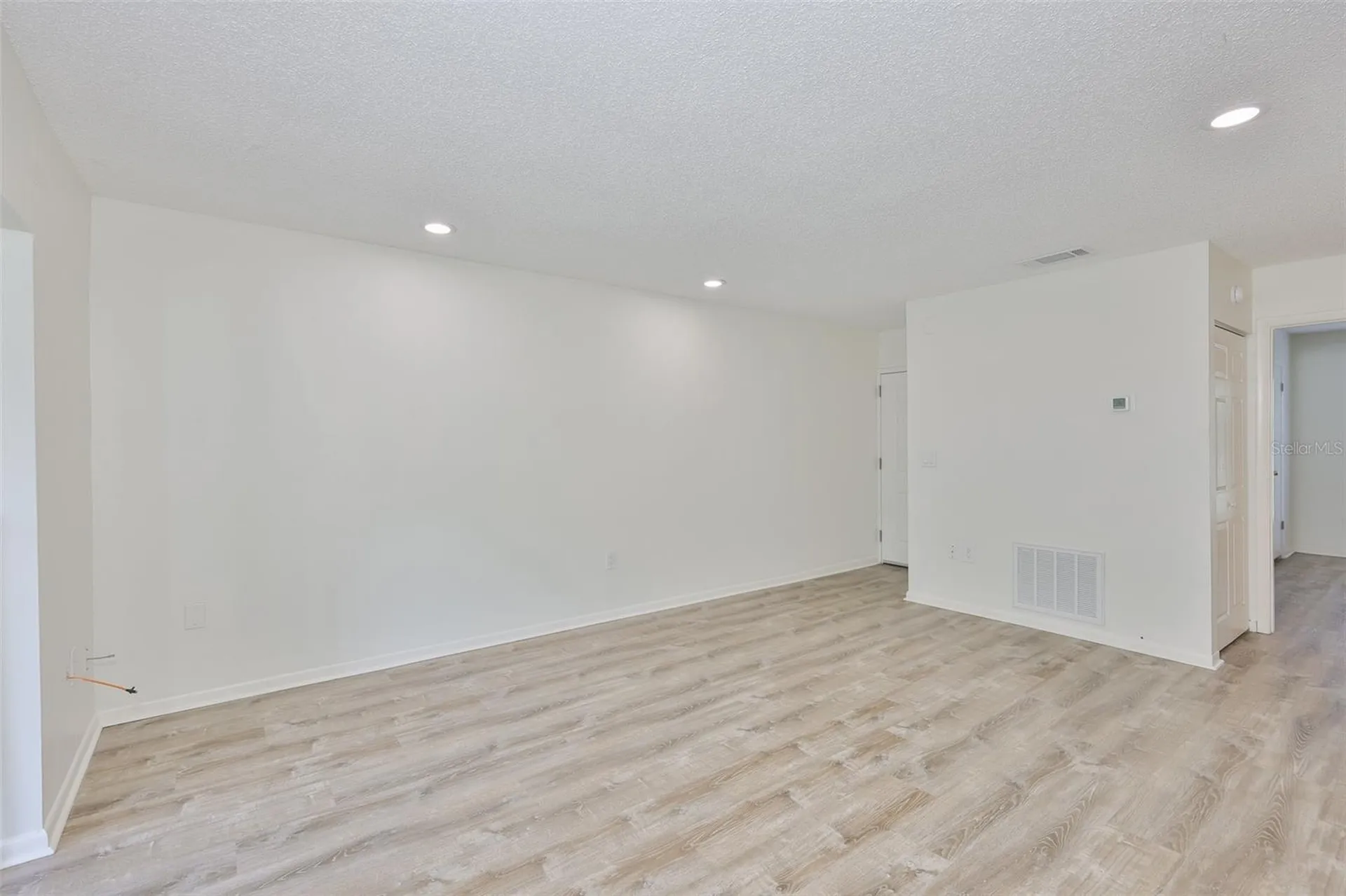 284 115th Avenue N St Petersburg FL 33716
