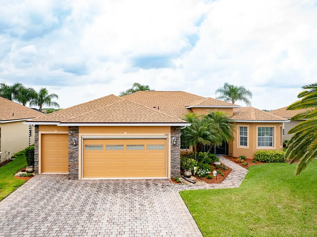 5268 Pebble Beach Boulevard Winter Haven FL 33884